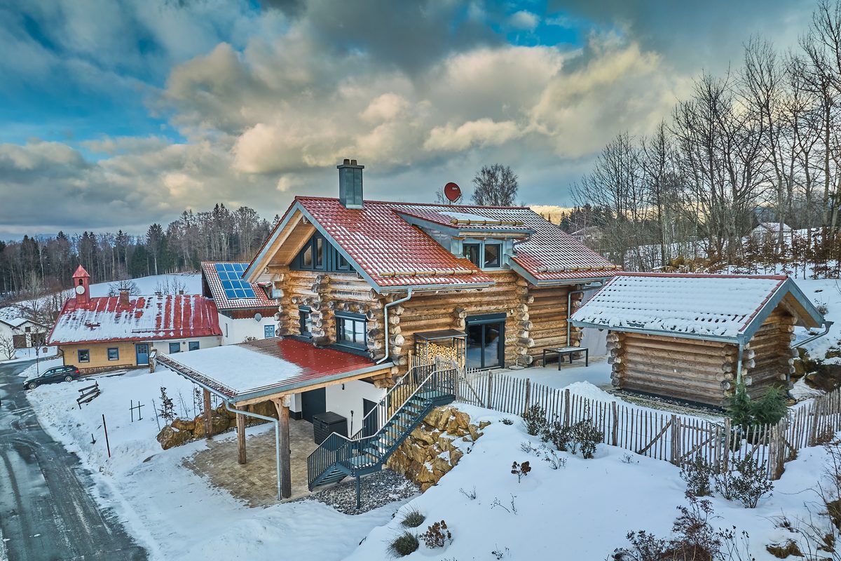 WoidSinn Chalet im Bayerischen Wald mit eingezäuntem Garten