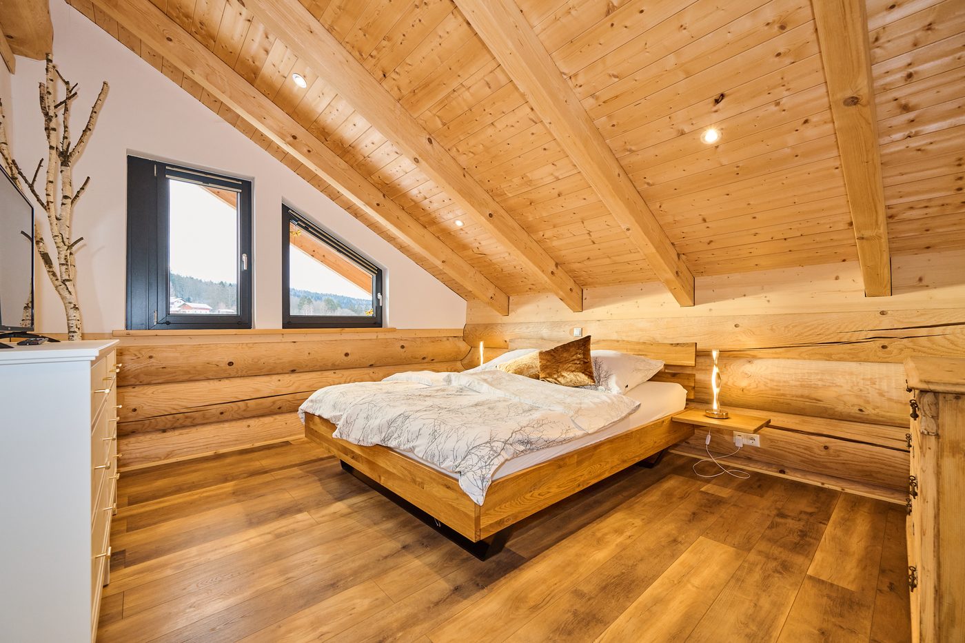 Schlafzimmer im Blockhaus WoidSinn im Bayerischen Wald